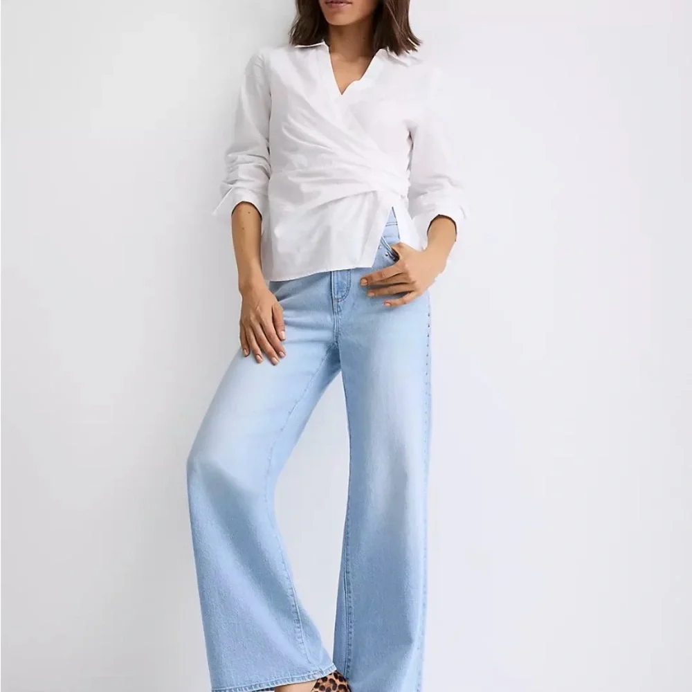 Loft White Side Shirred Poplin top, size 8, NWT - Picture 2 of 4